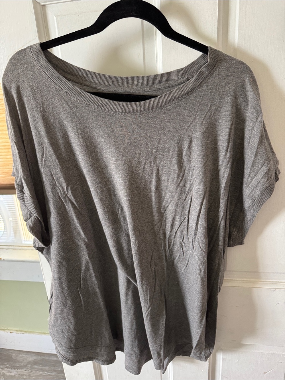 Classic Women's Gray Tee - Relaxed Short Sleeve Top